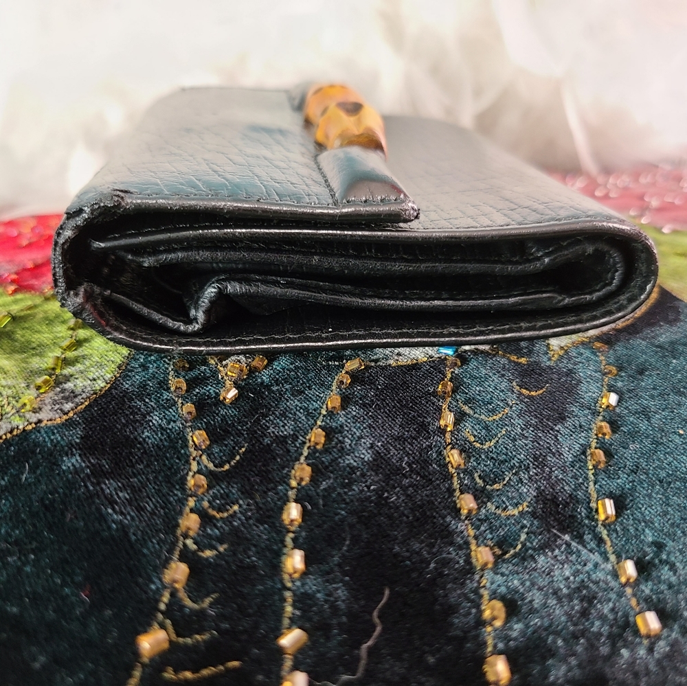 Vintage Gucci Bamboo Wallet - Picture 4 of 10